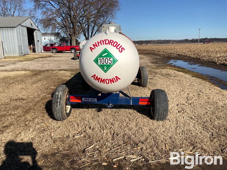 1977-chemi-trol-1000-gal-nurse-tank-on-duo-lift-running-gear-image-6