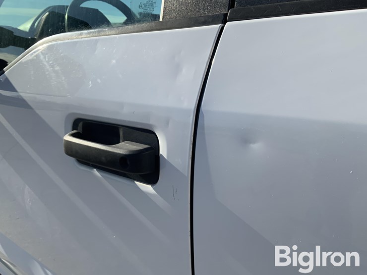 2017-ford-f350-xl-image-16