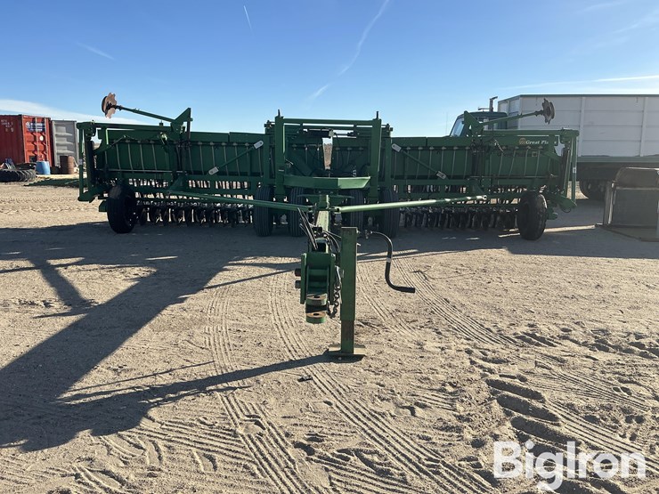 great-plains-solid-stand-24-image-2