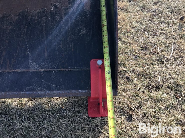 1955-farmall-400-2wd-tractor-w/loader-&-frontier-blade-image-11