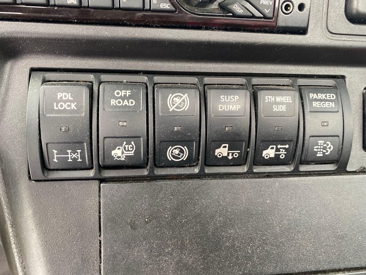 2020-case-ih-2020-image-36