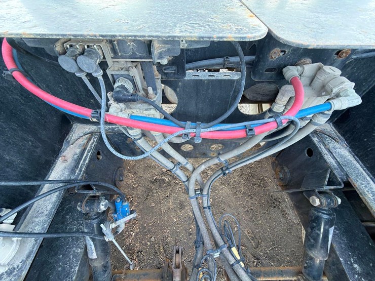 2016-smithco-side-dump-image-11