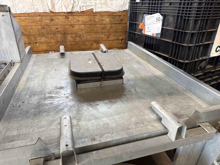 ads-bulk-seed-buggy-tender-image-13