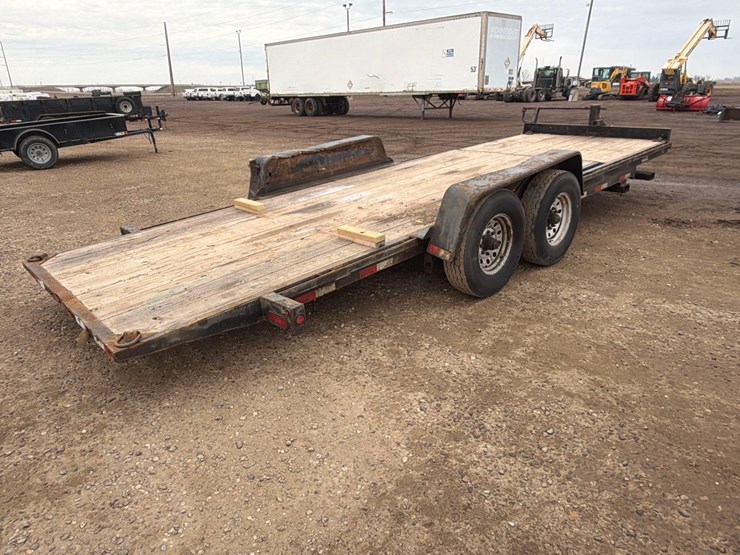 2018-dct-21-ft.-tilt-bed-trailer-image-3