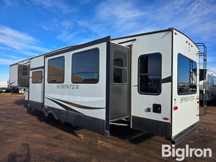 2021-keystone-sprinter-3570lft-5th-wheel-camper-image-7