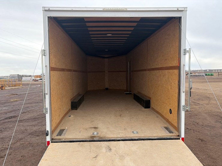 2023-look-enclosed-trailer-image-5