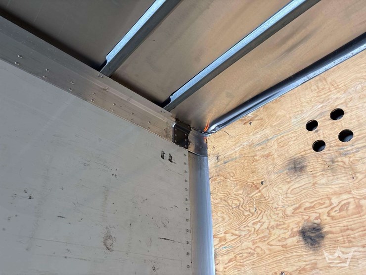 2015-hyundai-vc2530152-53ft.-t/a-dry-van-trailer-image-12