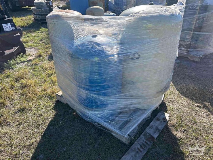 vertical-steel-well-tank-image-9