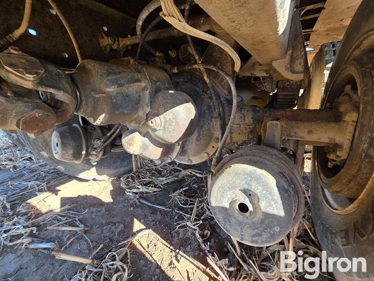 1975-international-f5070-image-17