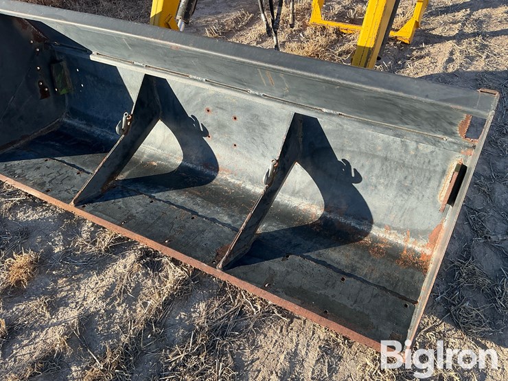 international-986-image-17