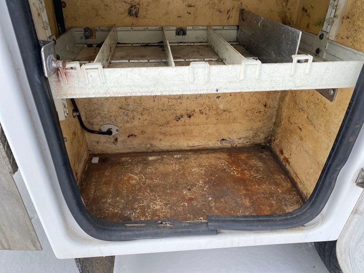 2014-ford-f350-sd-image-17