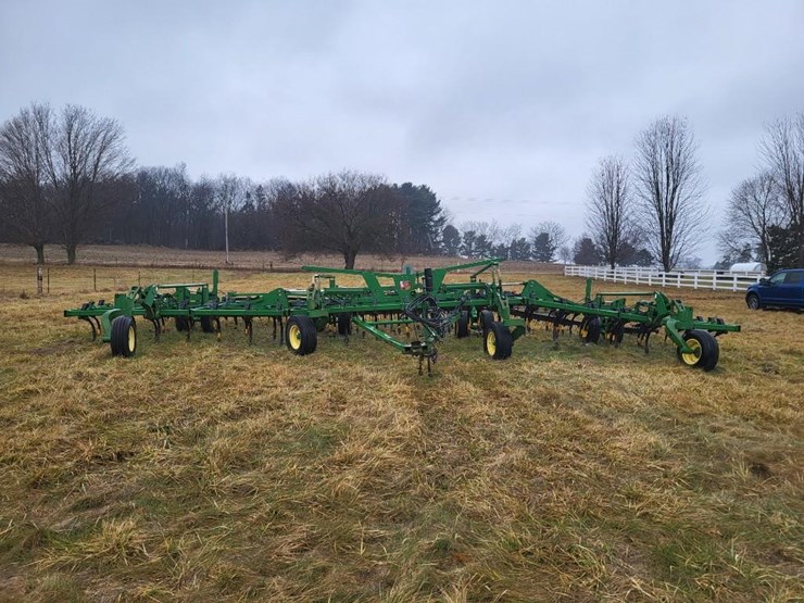 john-deere-2200-image-2