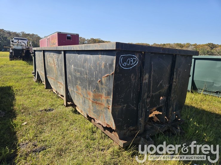 30yd-roll-off-dumpster-image-2