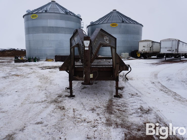 1998-mayfair-25-25'-t/a-gooseneck-deckover-trailer-w/ramps-image-2