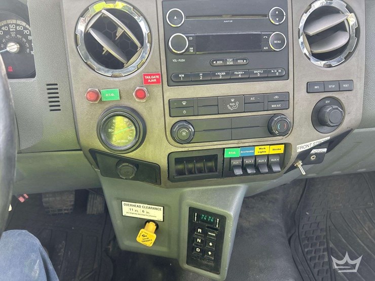 2013-ford-f750-image-14