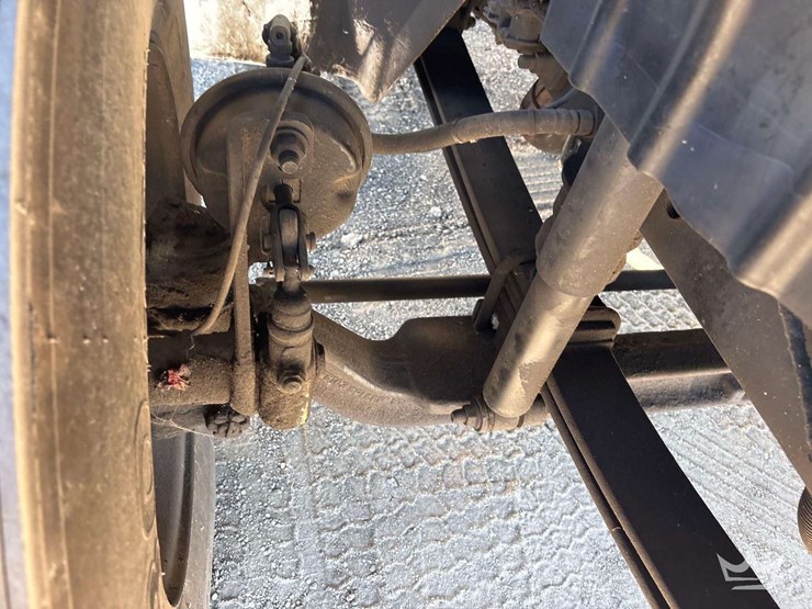 2006-international-durastar-4300-image-40