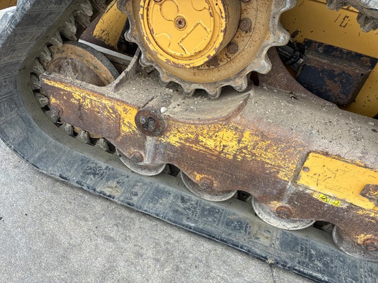 caterpillar-279c2-image-27