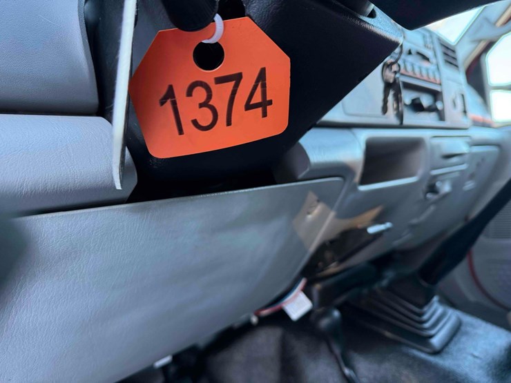 2001-ford-f350-xl-image-41