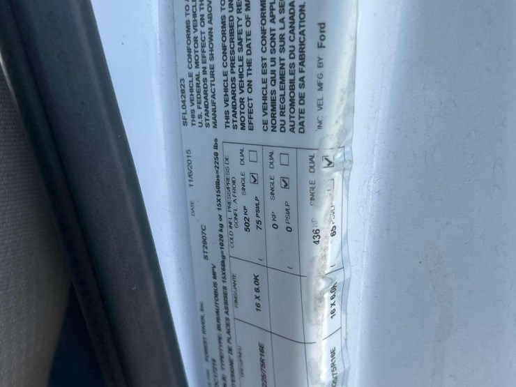 2016-ford-e350-image-7