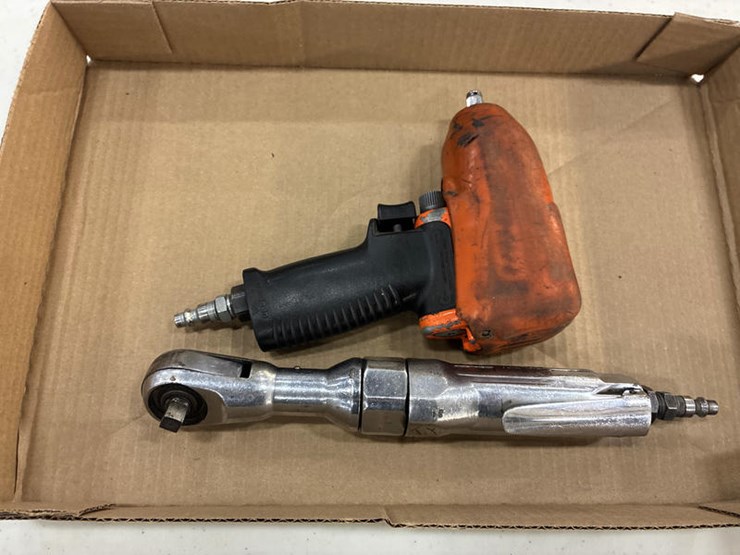 #115330-•-2-snap-on-3/8-air-drive-ratchets-image-2