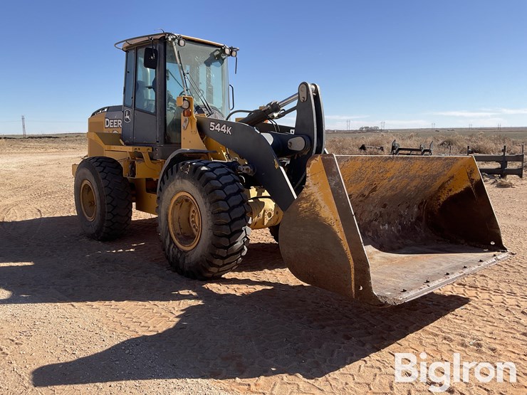 2013-deere-544k-image-3