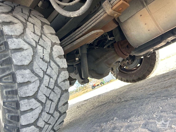 2012-ford-f350-image-26