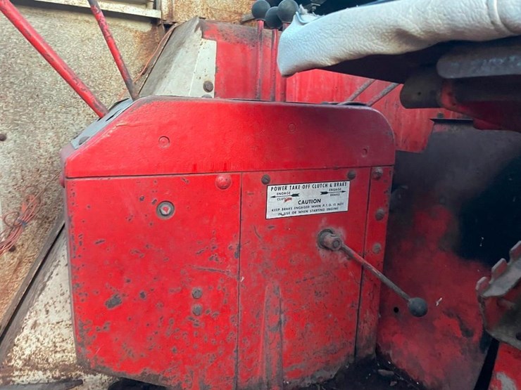 allis-chalmers-190xt-series-iii-image-8