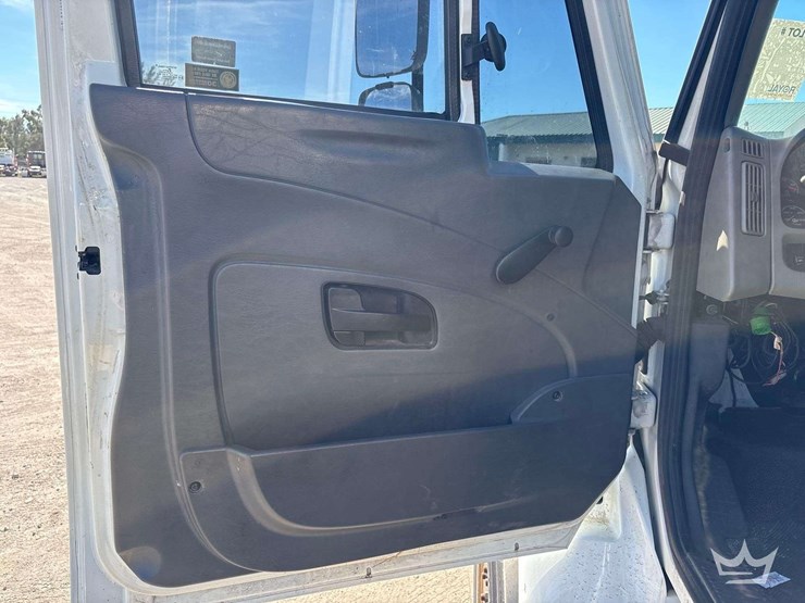 2018-international-workstar-7400-image-7