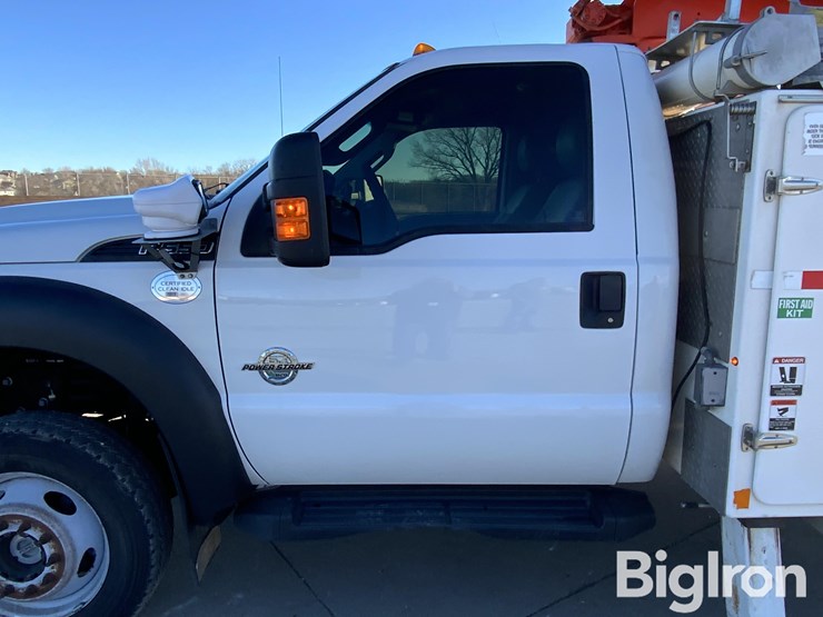 2015-ford-f550-xl-image-14