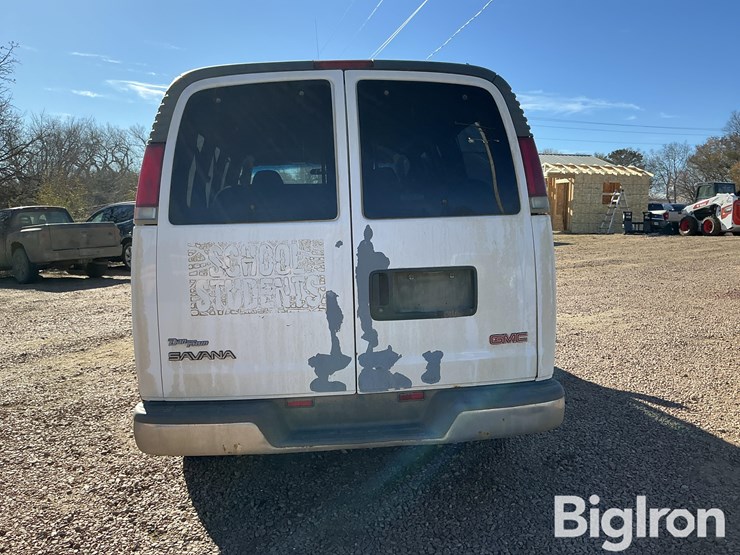 2000-gmc-2500-image-6