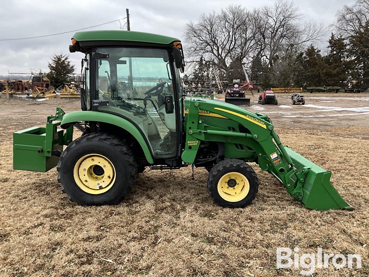 2011-john-deere-3720-image-4