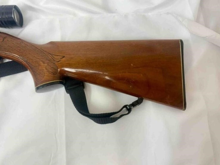 remington---760-carbine-rifle-image-2