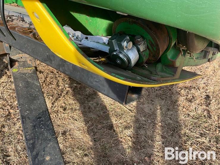 2004-john-deere-635f-image-9