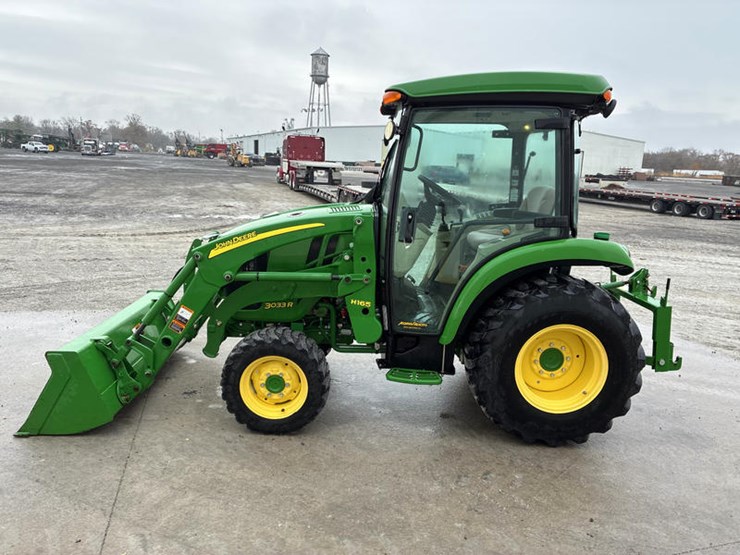 john-deere-3033r-image-9