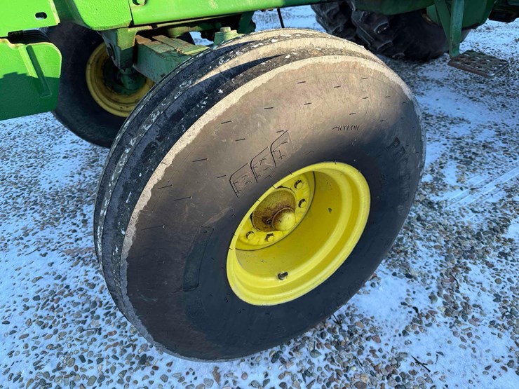 1979-john-deere-4440-image-10