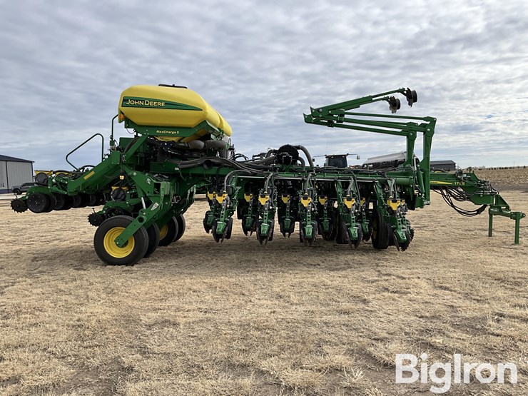2018-john-deere-1795-image-4