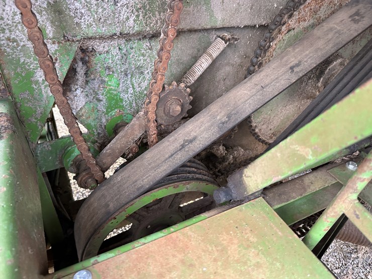 #2946-•-towable-hydro-seeder-image-30