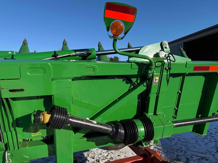 2017-john-deere-712fc-image-10