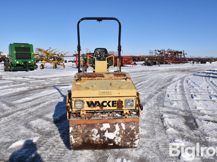 2001-wacker-neuson-rd25-image-2