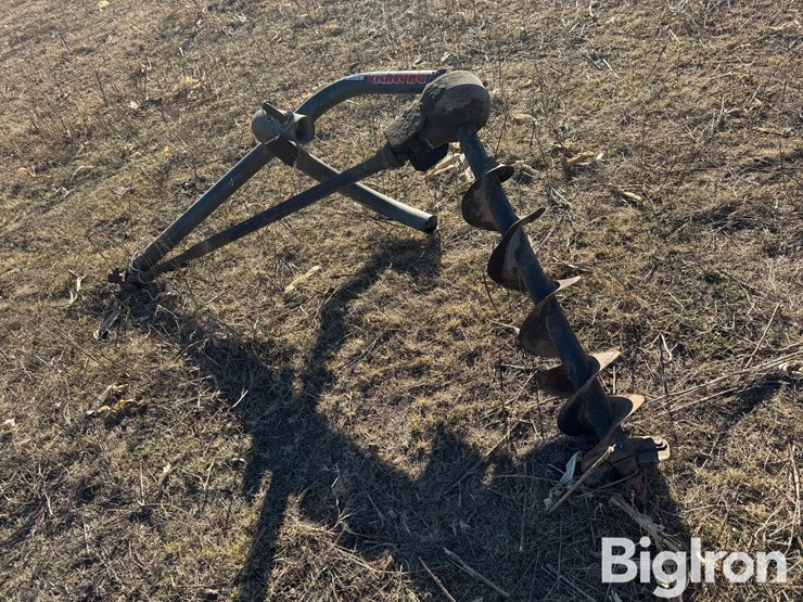 richland-post-hole-digger-image-10