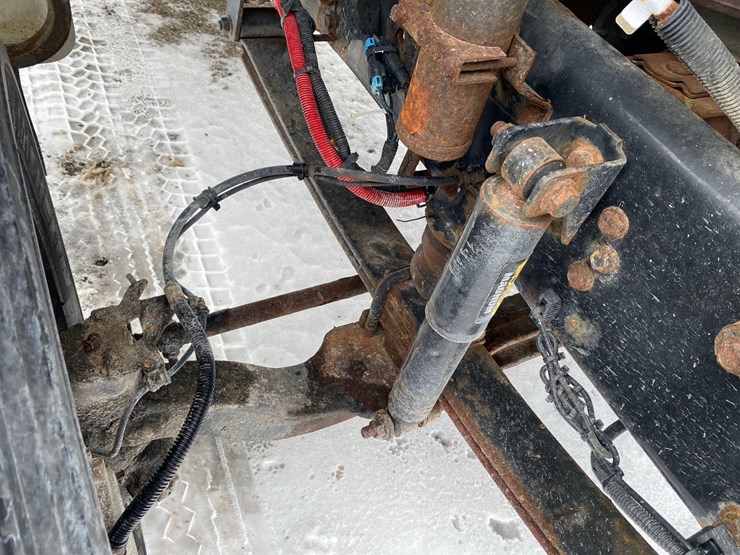 2012-ford-f650-image-36