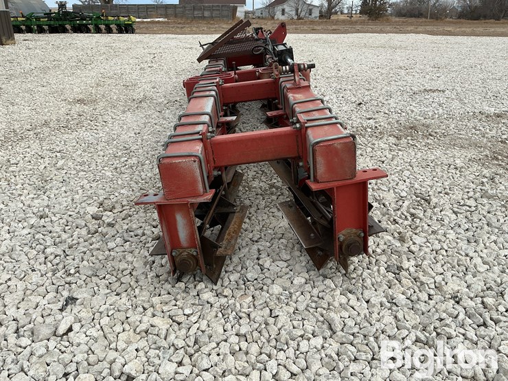 mcfarlane-12r-30-dfr-rolling-stalk-chopper-image-4