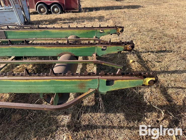 john-deere-200-image-20