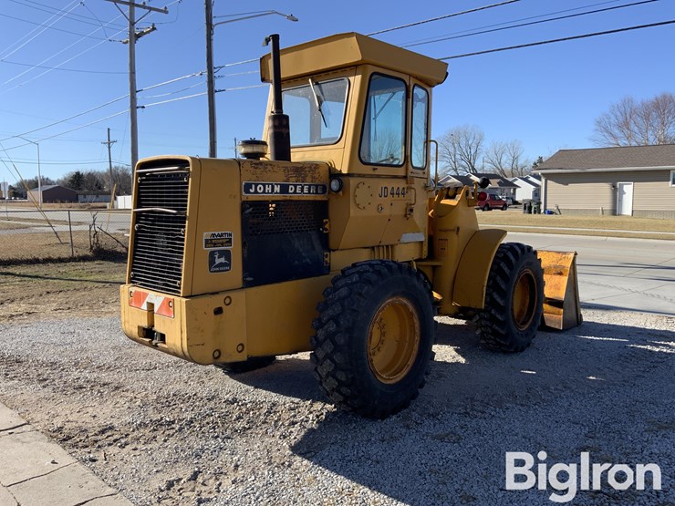 1980-deere-444-image-5