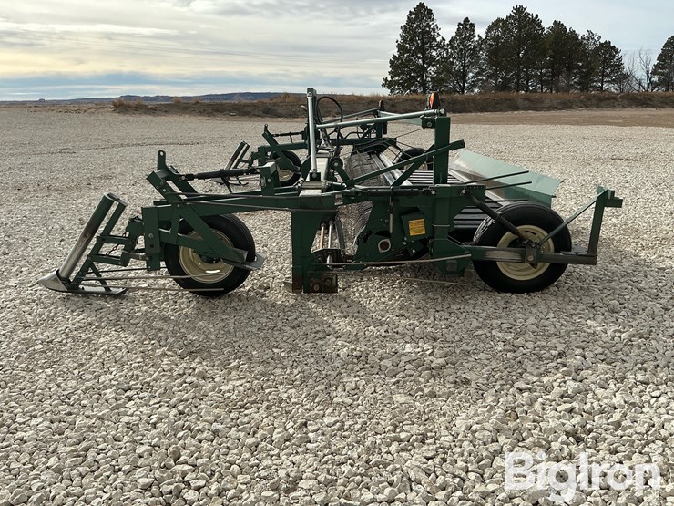 2011-pickett-8030-image-6