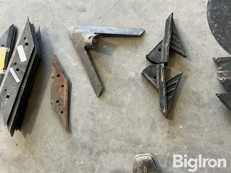 john-deere-15-image-11