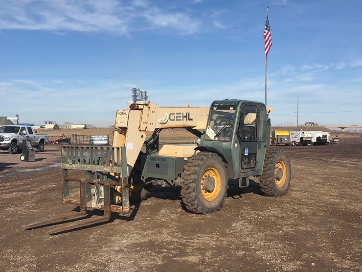 2016-gehl-rs8-42-image-1