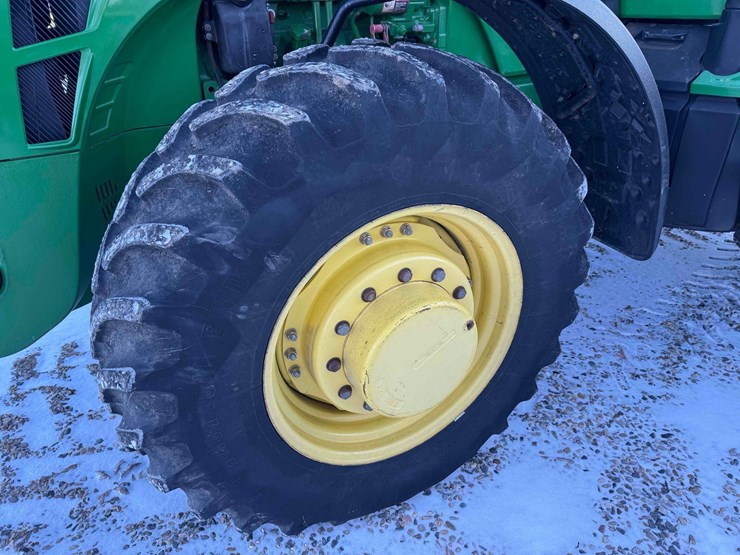 2009-john-deere-8130-image-14