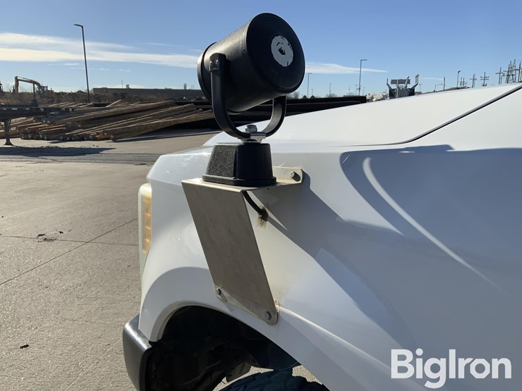 2017-ford-f350-xl-image-12