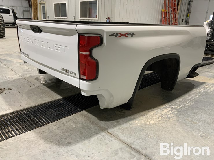 chevrolet-silverado-ltz-pickup-box-&-rear-bumper-image-5